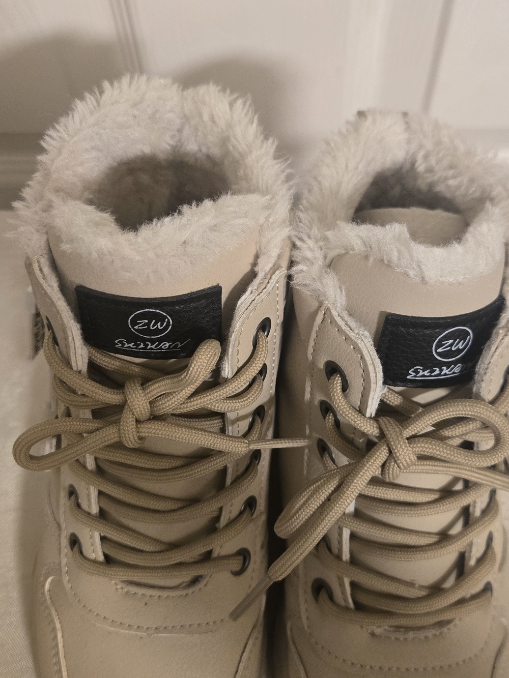 Women's Cream Faux Fur Lined Ankle Boots - Picture 2 of 9